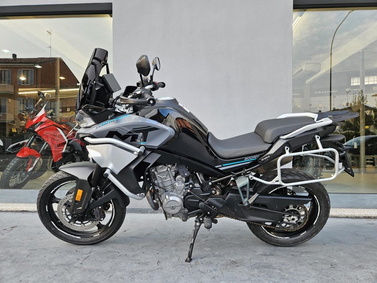 CF Moto 800MT - 2022