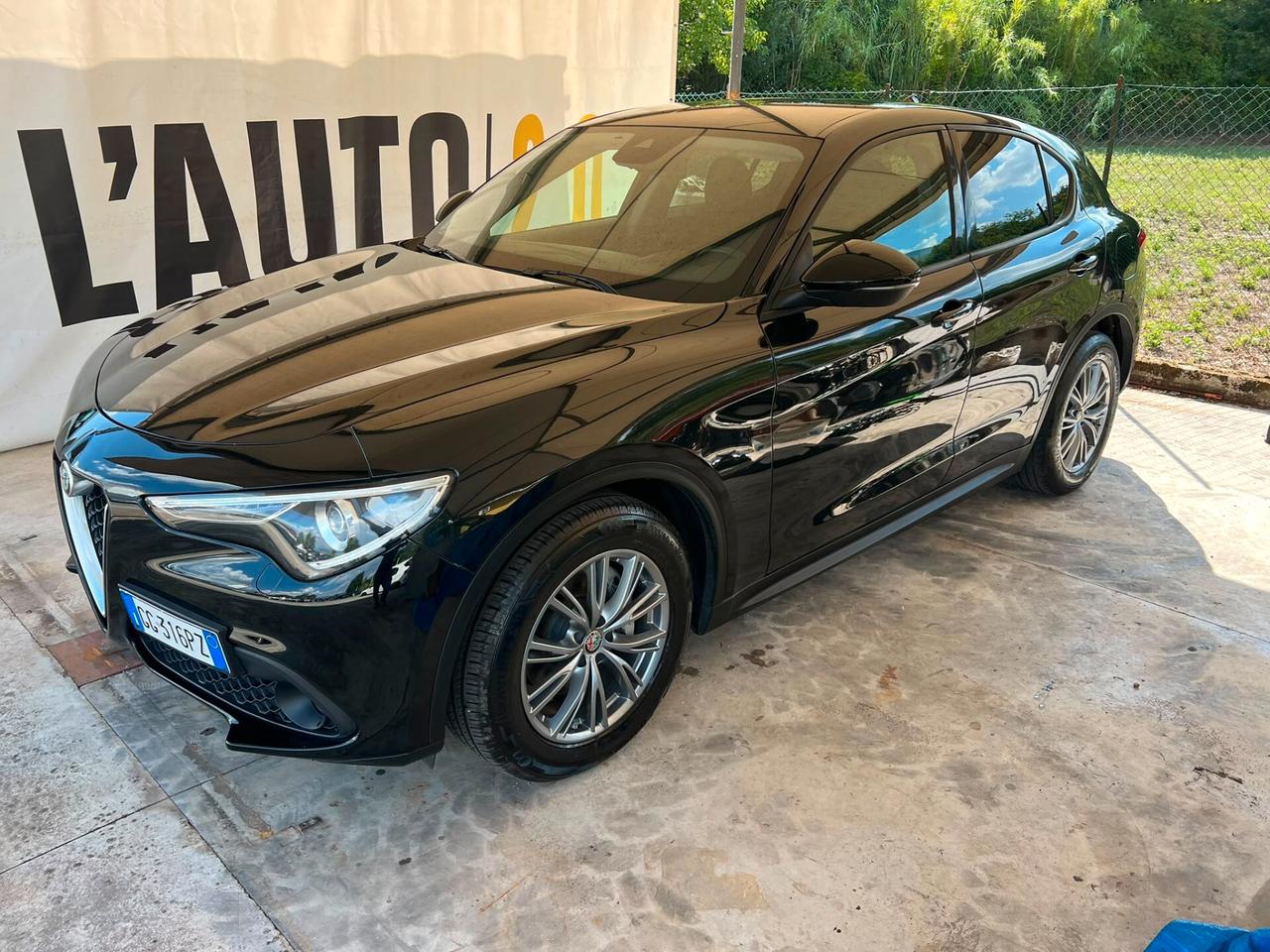 Alfa Romeo Stelvio 2.2 Turbodiesel 190 CV AT8 RWD Business