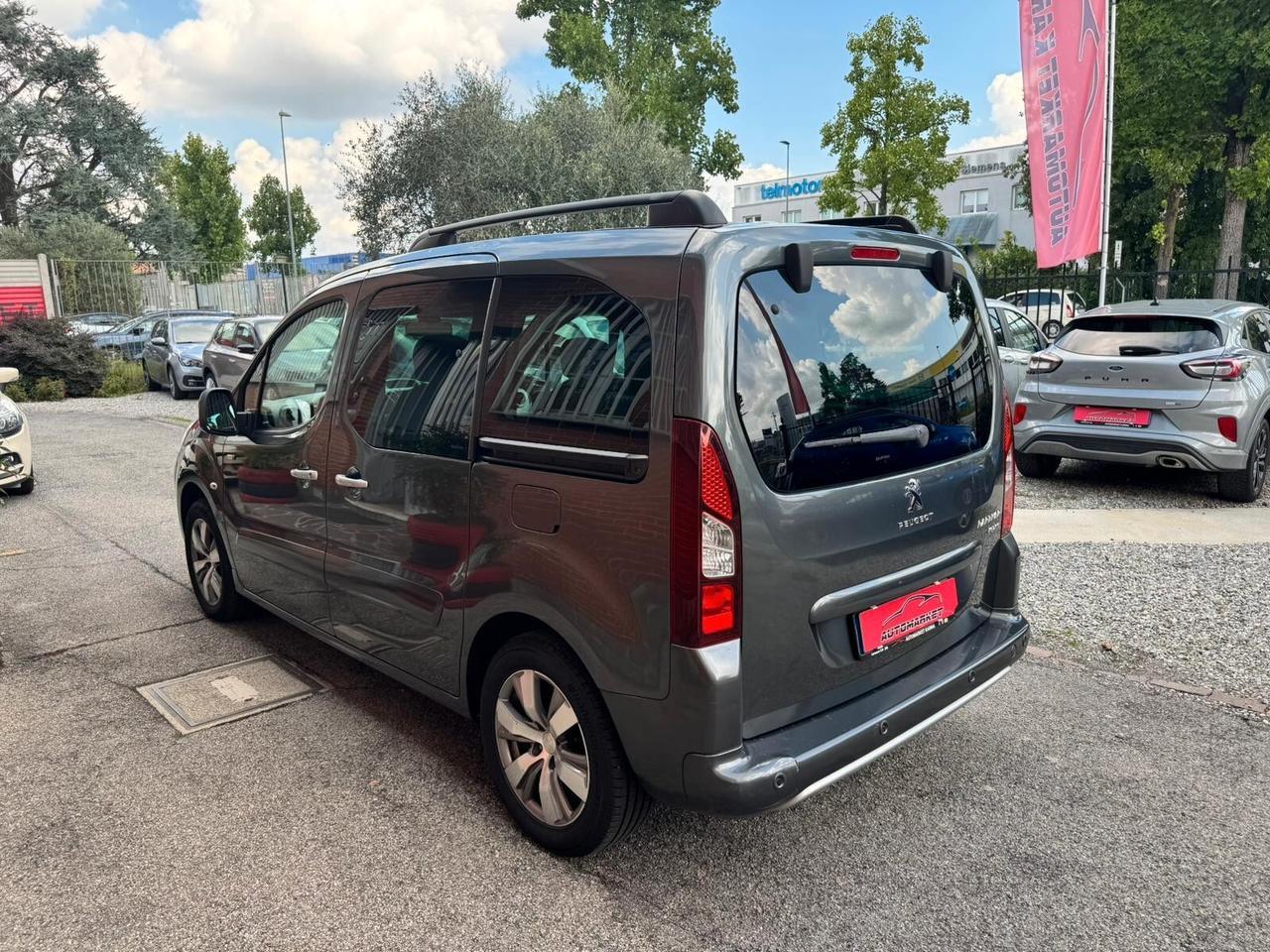 Peugeot Partner Tepee 1.6 HDi 92CV Outdoor