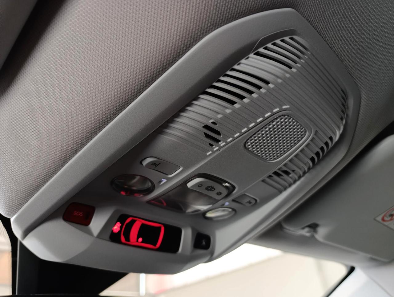 Peugeot 5008 5008 1.5 bluehdi Crossway s&s 130cv 7p.ti eat8 my21