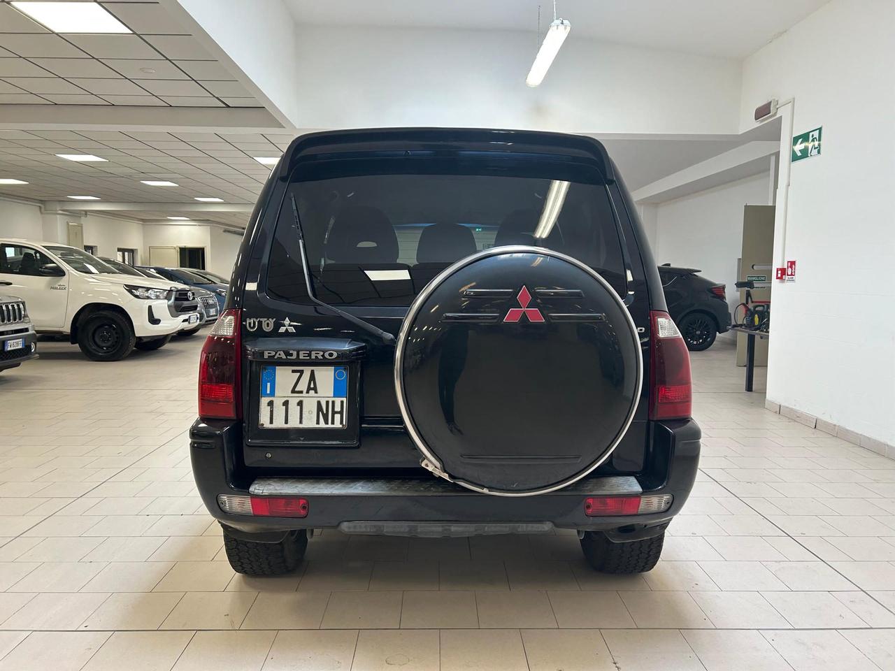 Mitsubishi Pajero 3p 3.2 tdi 16v di-d Invite