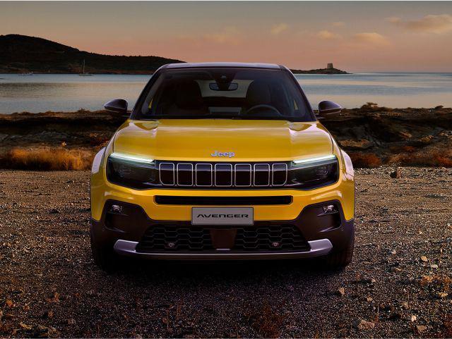 JEEP Avenger 1.2 Turbo 100 CV Altitude *NOLEGGIO*