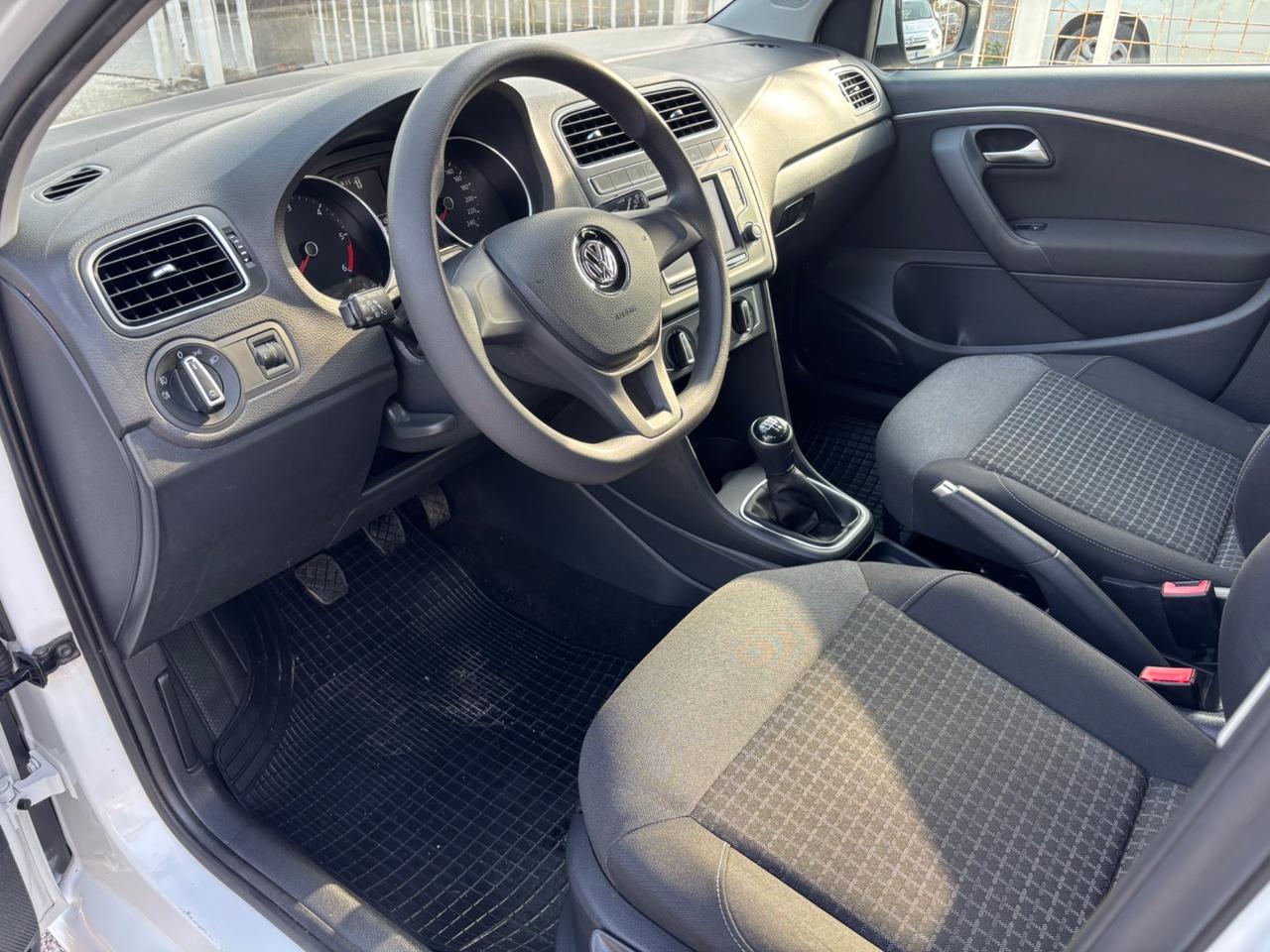 VW POLO 1.4TDI 90CV HIGHLINE NUOVISSIMA