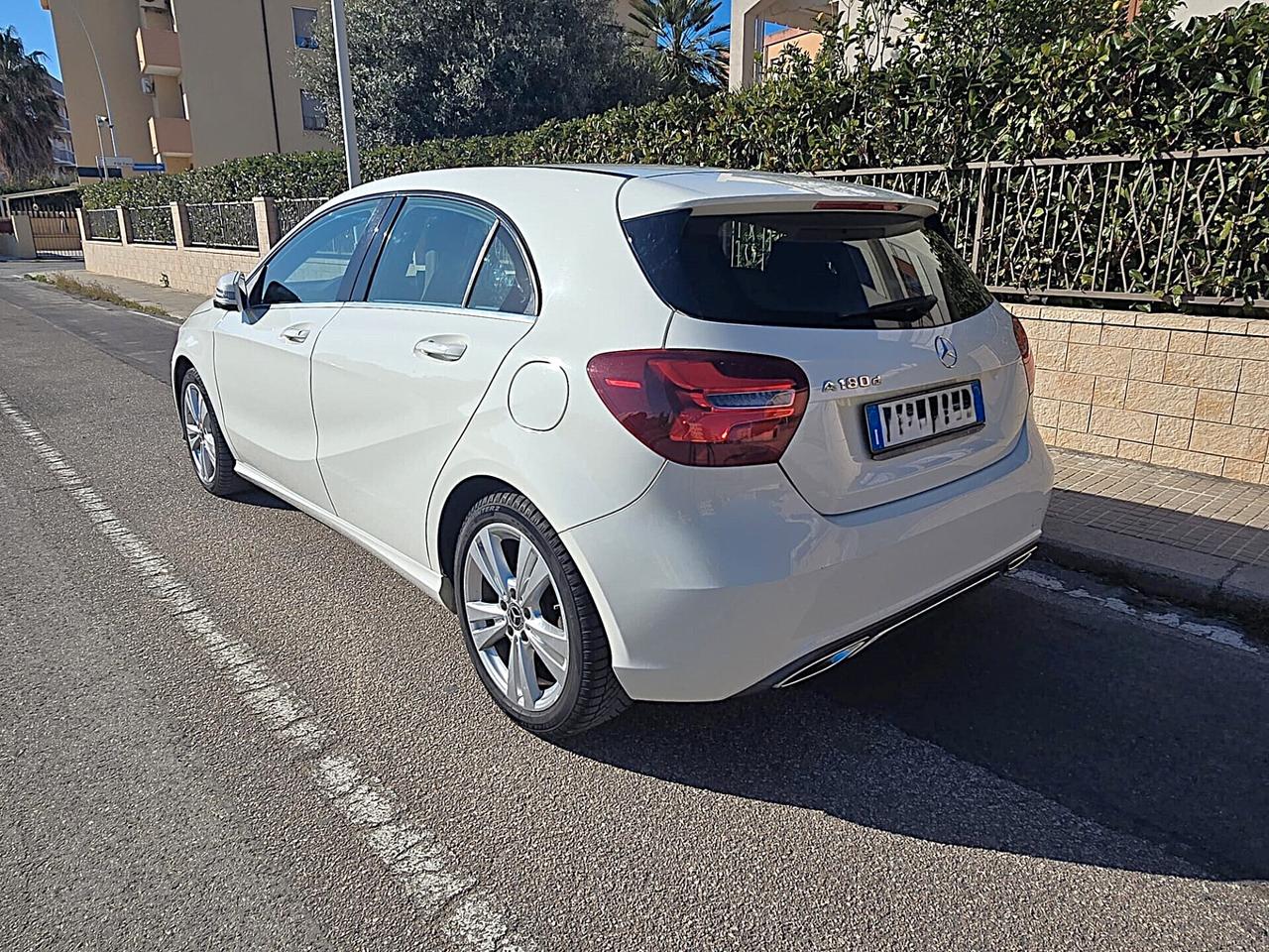 Mercedes-benz A 180 A 180 d Premium