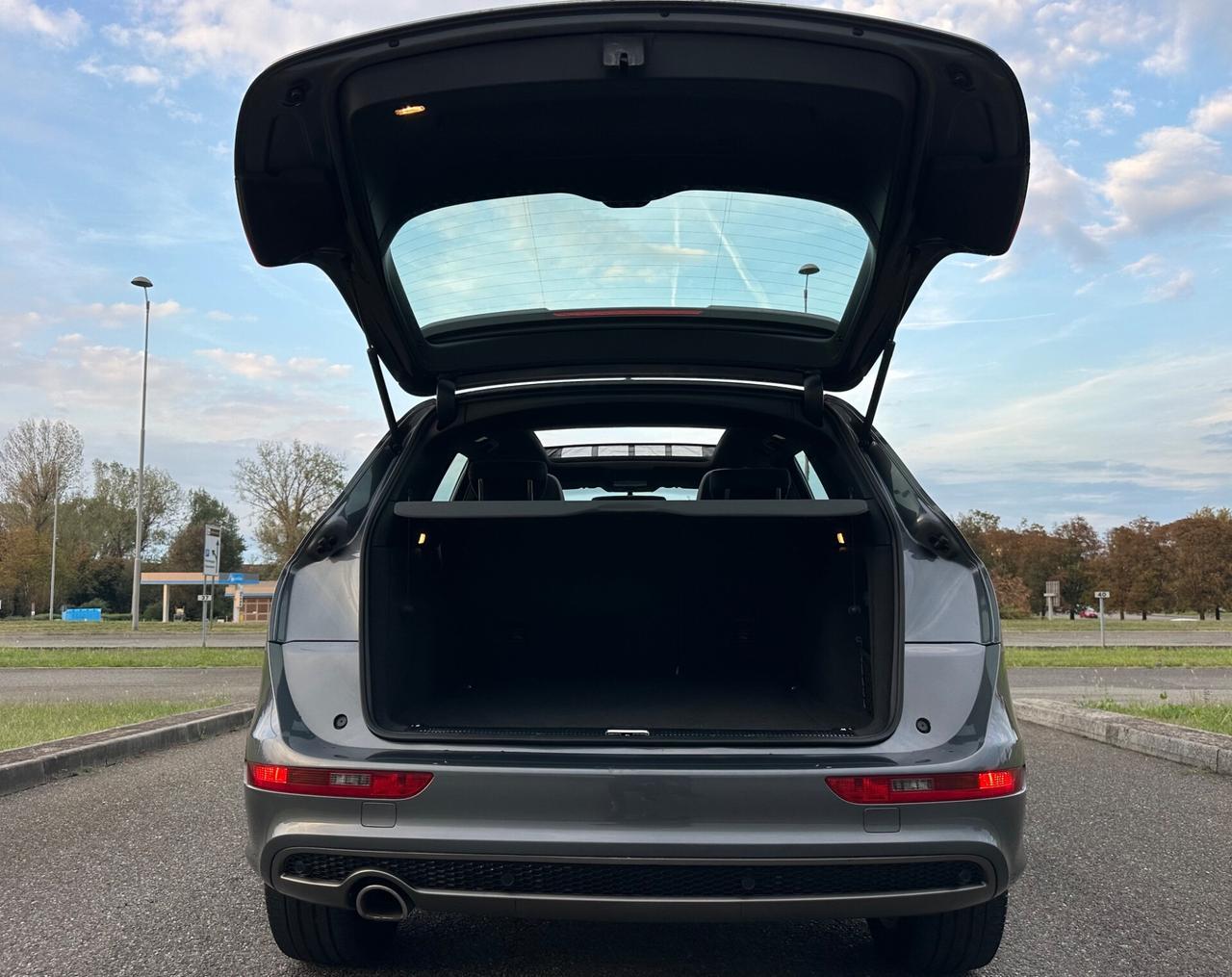 Audi Q5 S-line 2.0 TDI 190 CV Full tettuccio apribile