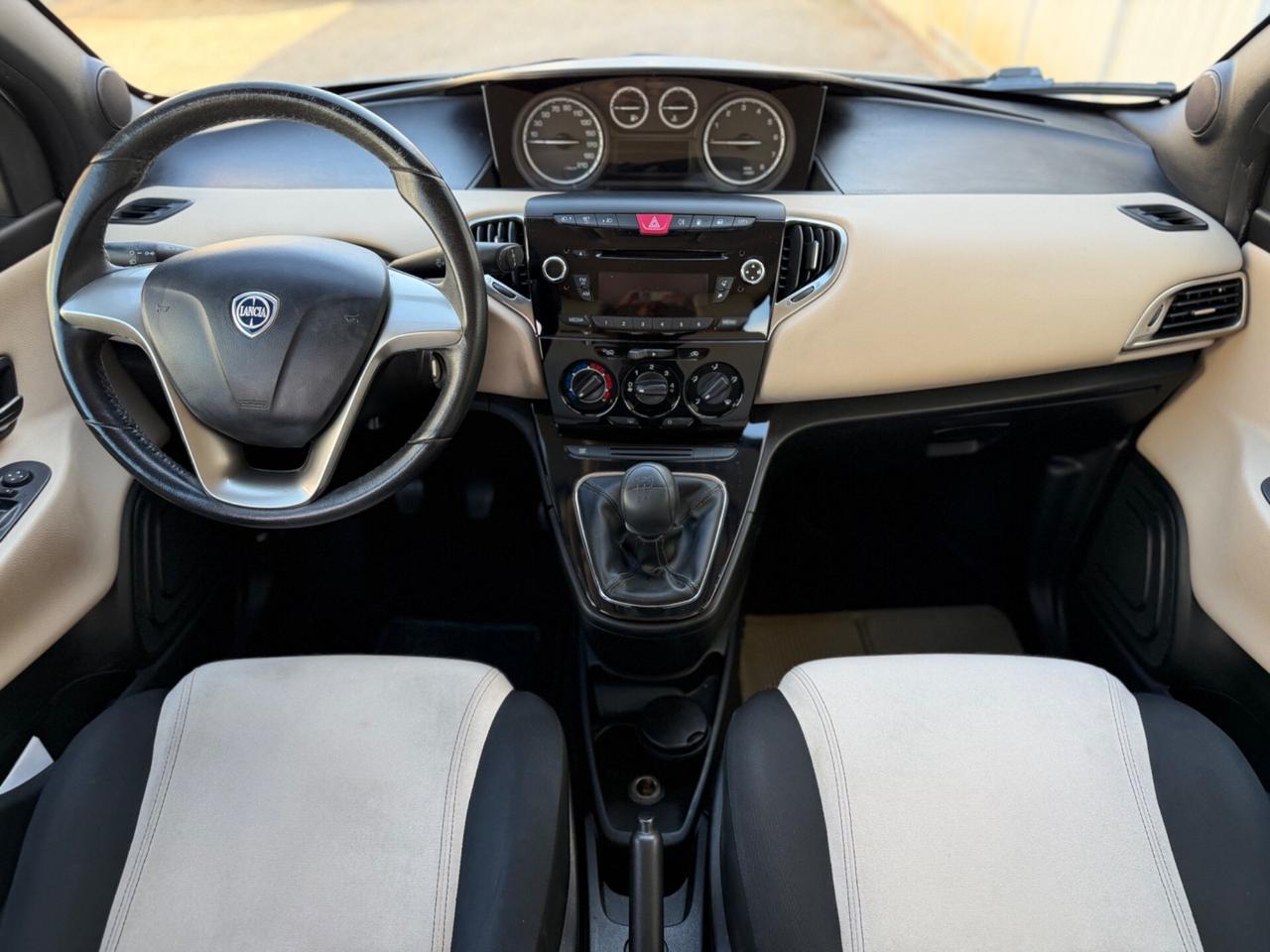 Lancia Ypsilon 1.2 69 CV 5 porte GPL Ecochic Gold
