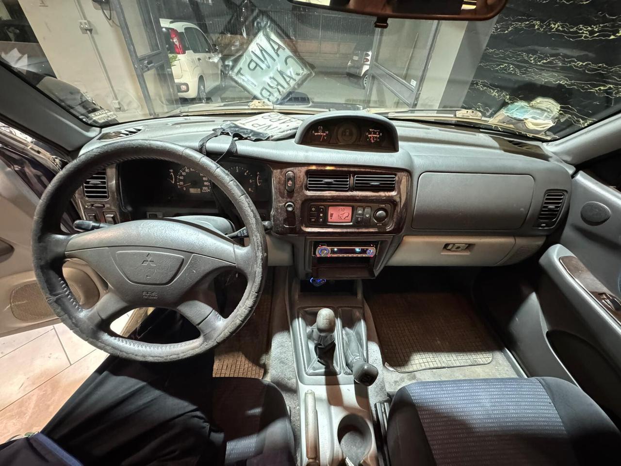 Mitsubishi Pajero Sport 2.5 TDI AUTOCARRO 4X4 BELLOO