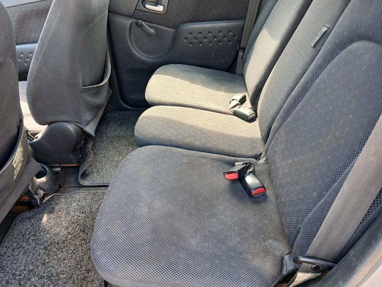 Toyota Yaris 1.4 tdi D-4D