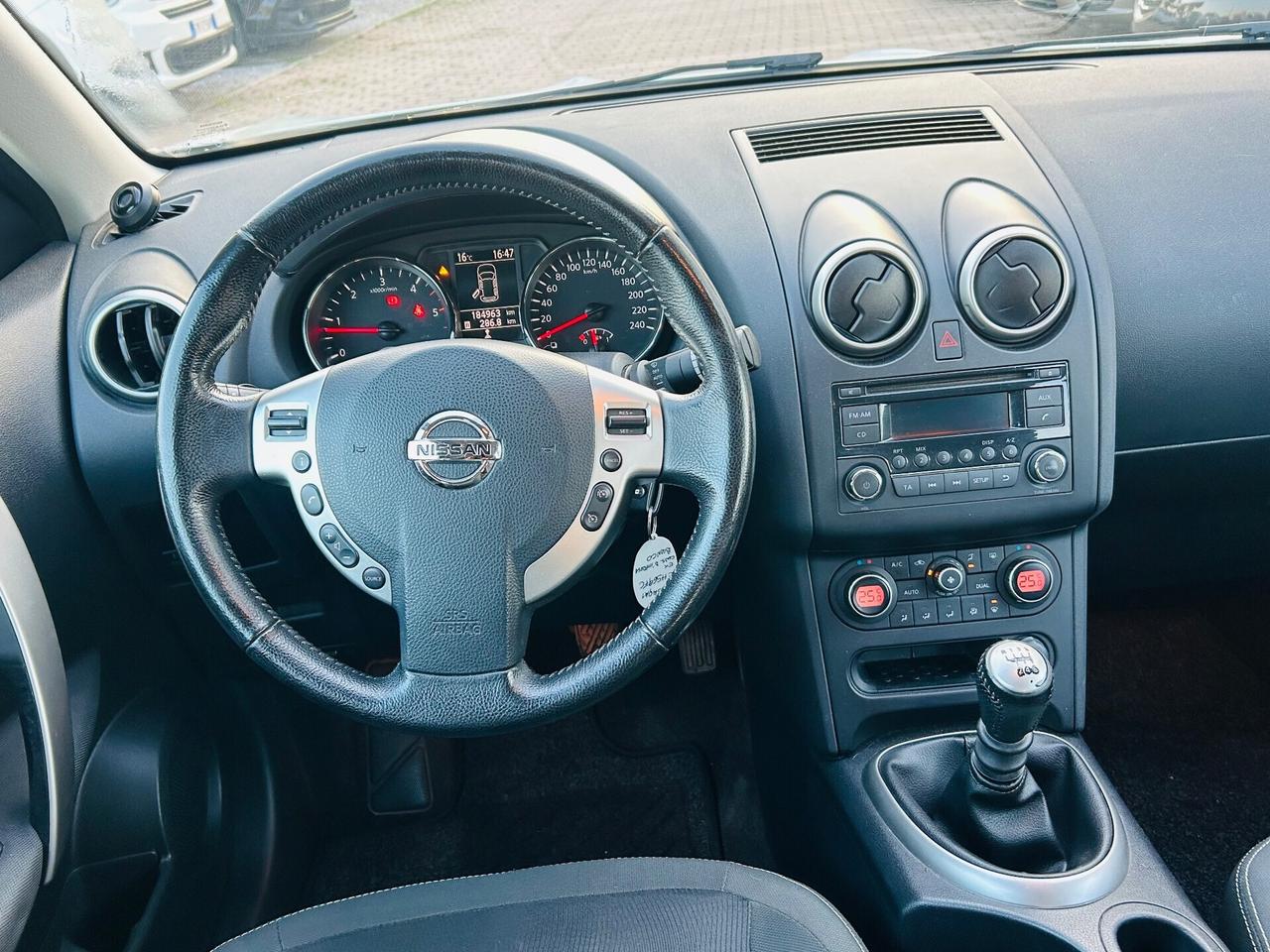 Nissan Qashqai 2.0 dCi DPF Tekna