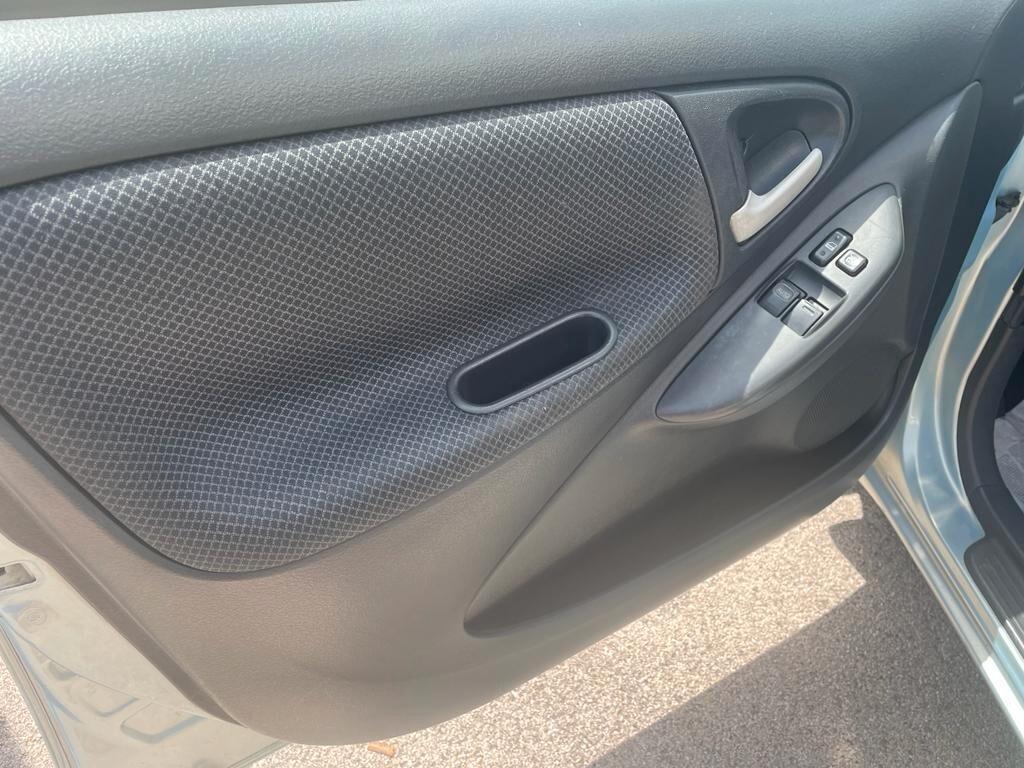 Toyota Yaris 1.4 tdi D-4D cat 5 porte Blue NEOPATAENTATI