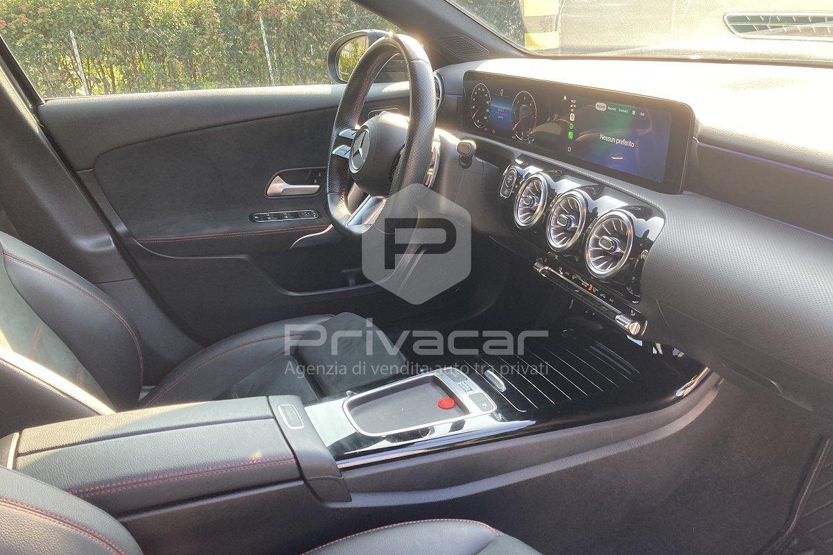 MERCEDES A 180 d Automatic AMG Line Premium