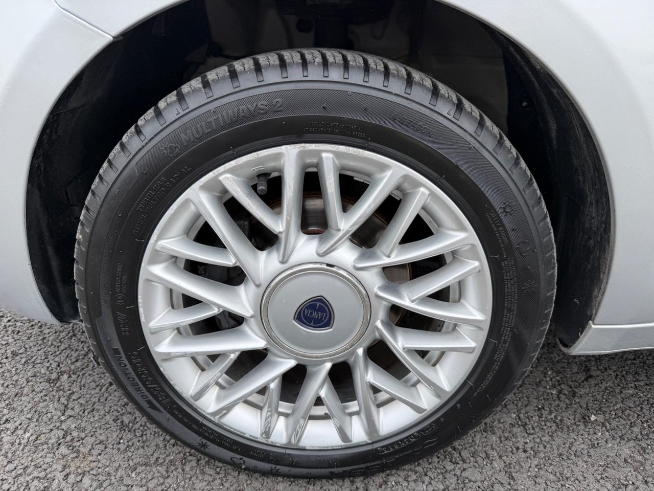 Lancia Ypsilon 1.3 MJT 16V 95 CV 5 porte S&S Gold