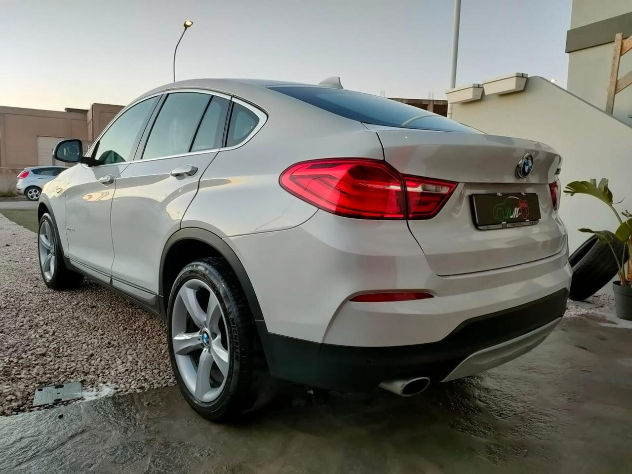 Bmw X4 xDrive20d
