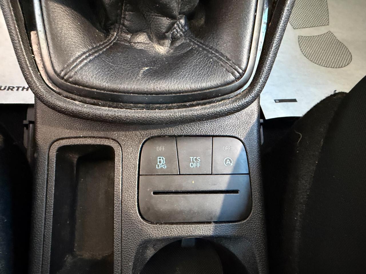 Ford Fiesta 1.1 75 CV GPL 5 porte Business