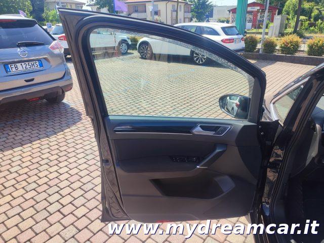 VOLKSWAGEN Touran 2.0 TDI 150 CV SCR Comfortline BlueMotion Technolo