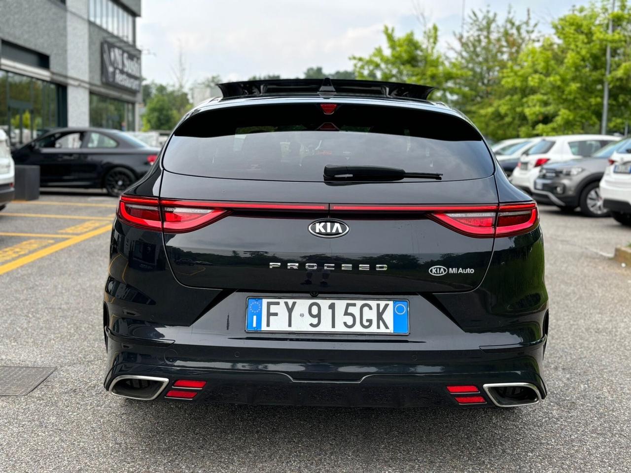 Kia ProCeed ProCeed 1.6 T-GDI DCT GT