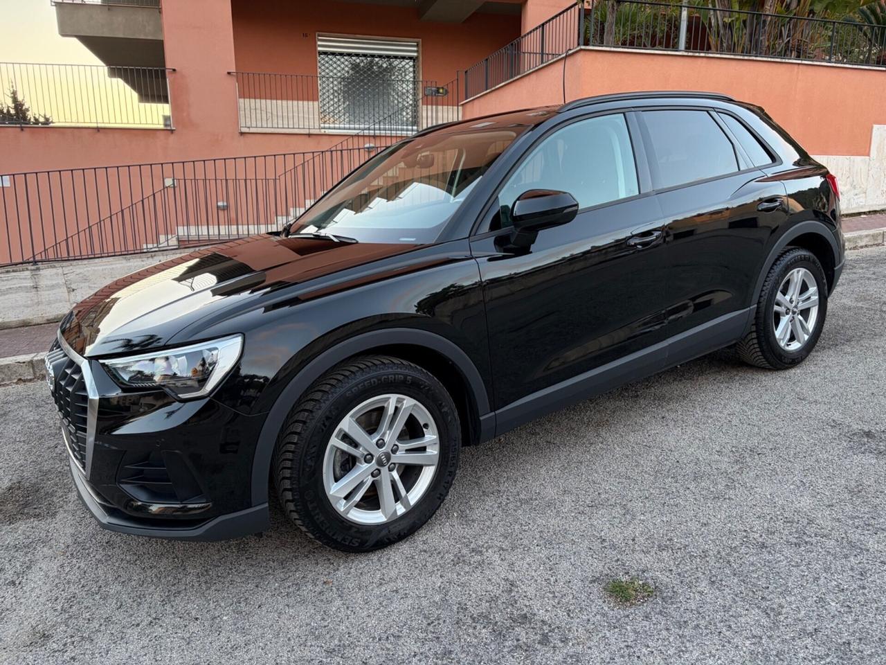 Audi Q3 35 TFSI unico proprietario!!!
