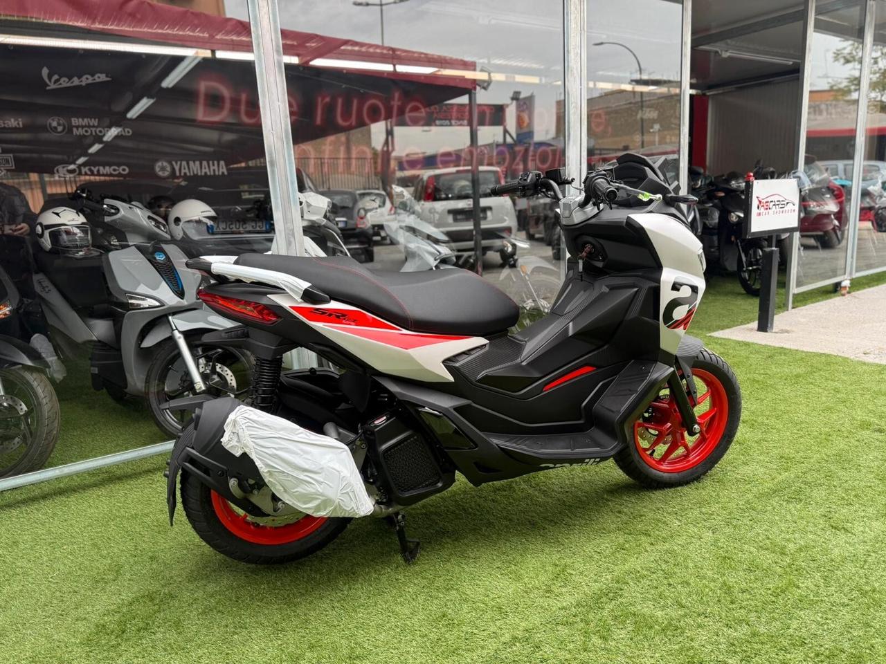 Aprilia SR GT 125