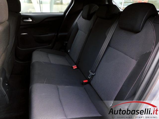 DS AUTOMOBILES DS 4 1.6 BLUEHDI 120CV SO CHIC AUTOMATICA