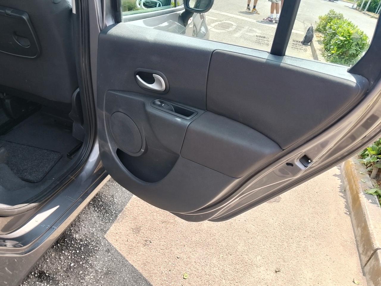 Renault Modus Grand Modus 1.5 dCi 85CV Dynamique