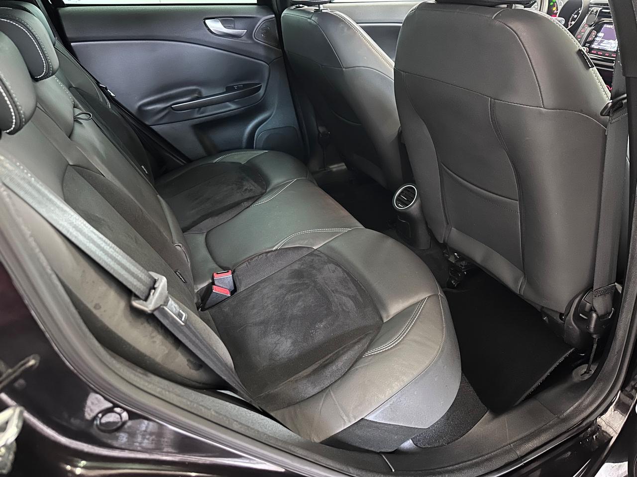 Alfa Romeo Giulietta 1750 Turbo Quadrifoglio Verde