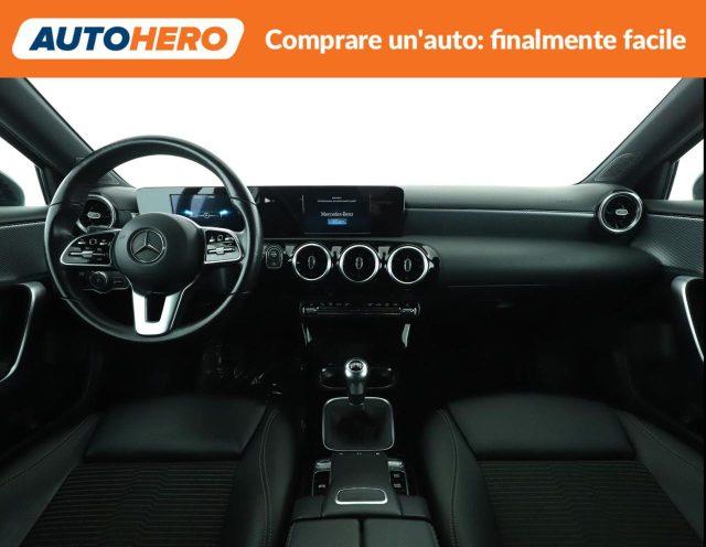 MERCEDES-BENZ A 180 d Sport