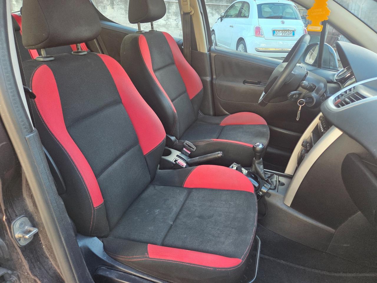 Peugeot 207 1.4 HDi 70CV 5p. Energie