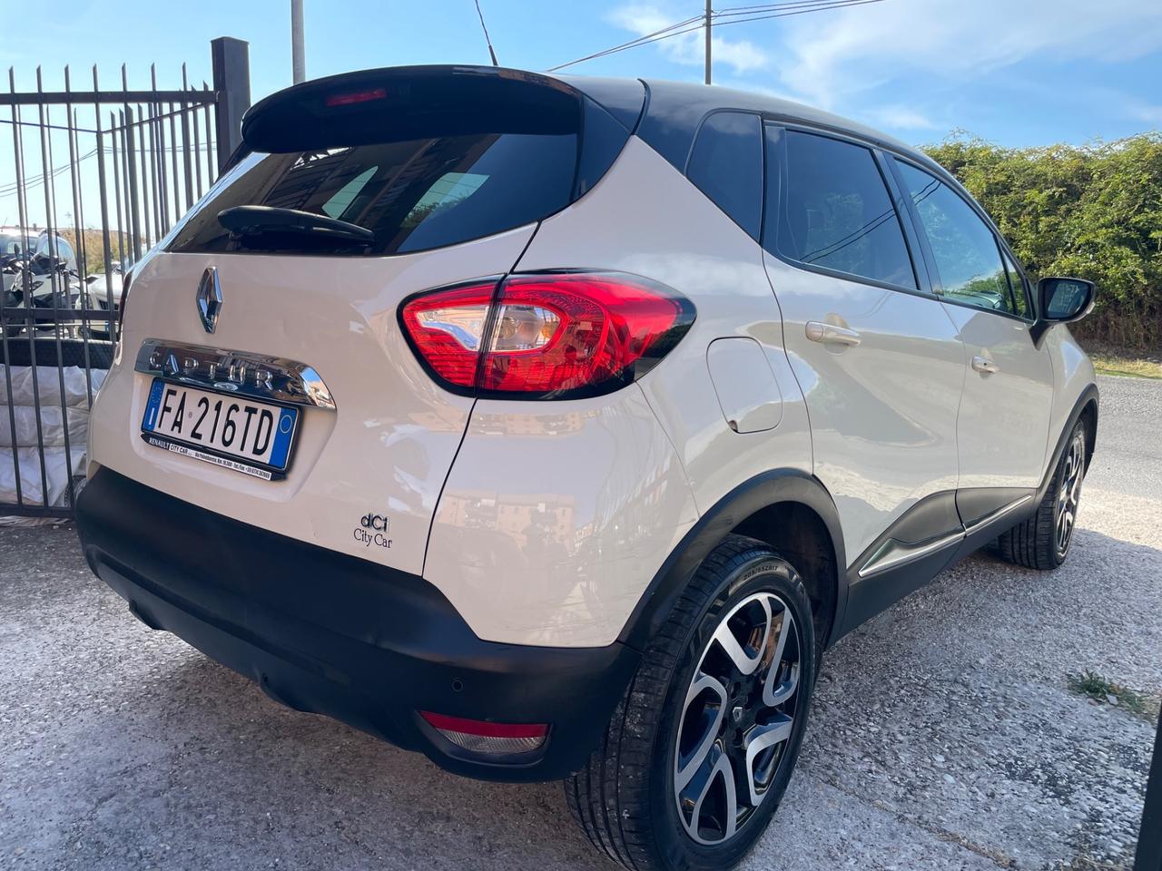 Renault Captur 1.5 dCi 8V 90 CV !!AUTOMATICA GARANTITA!!