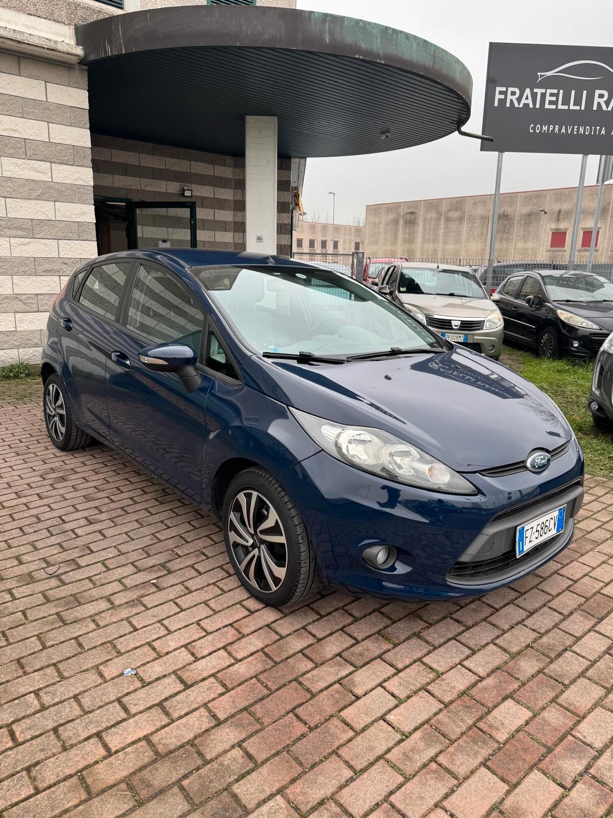 Ford Fiesta 1.2 82 CV 5 porte Titanium