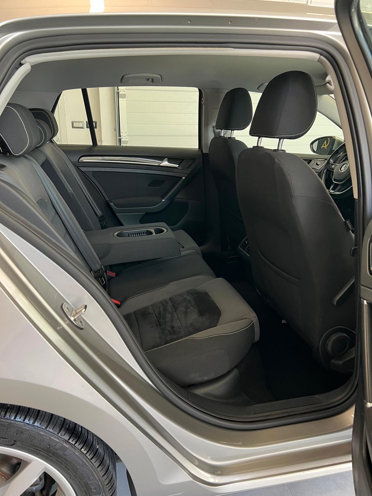 Volkswagen Golf GTD 2.0 TDI DSG 5p. BlueMotion Technology