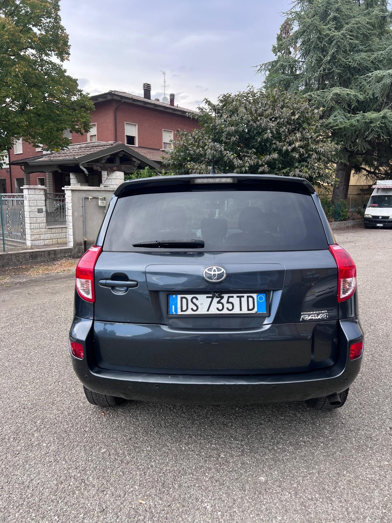 Toyota RAV 4 RAV4 2.2 D-4D 136 CV DPF Sol
