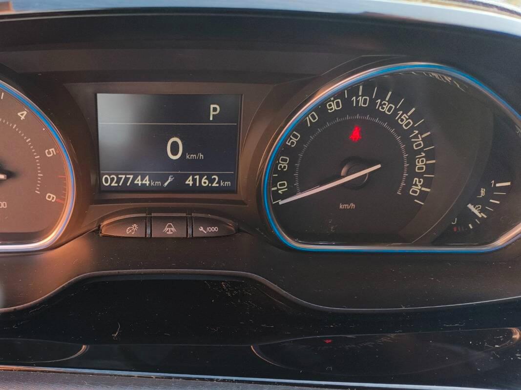 Peugeot 2008 2008 1.5 bluehdi Allure s&s 120cv eat6