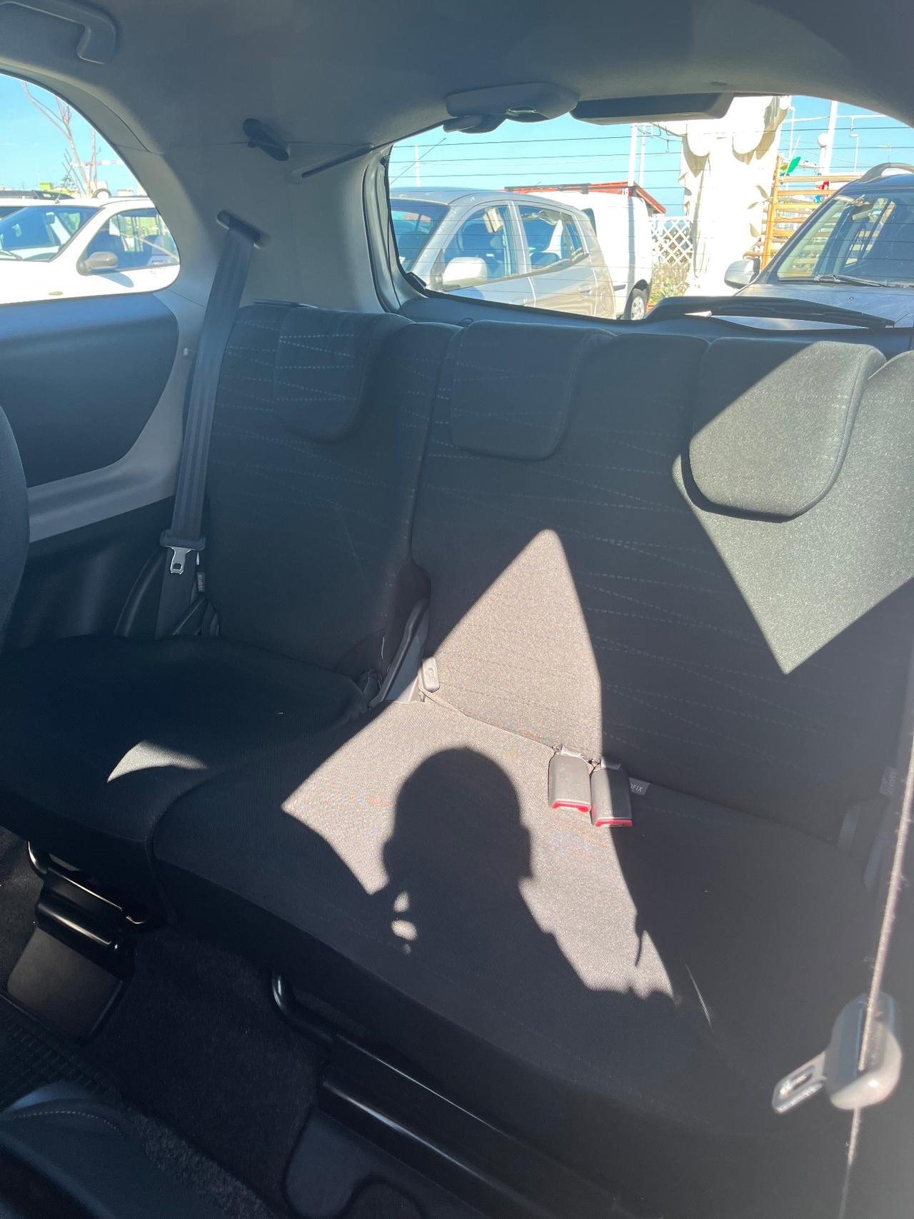 Toyota Yaris 1.0 3 porte