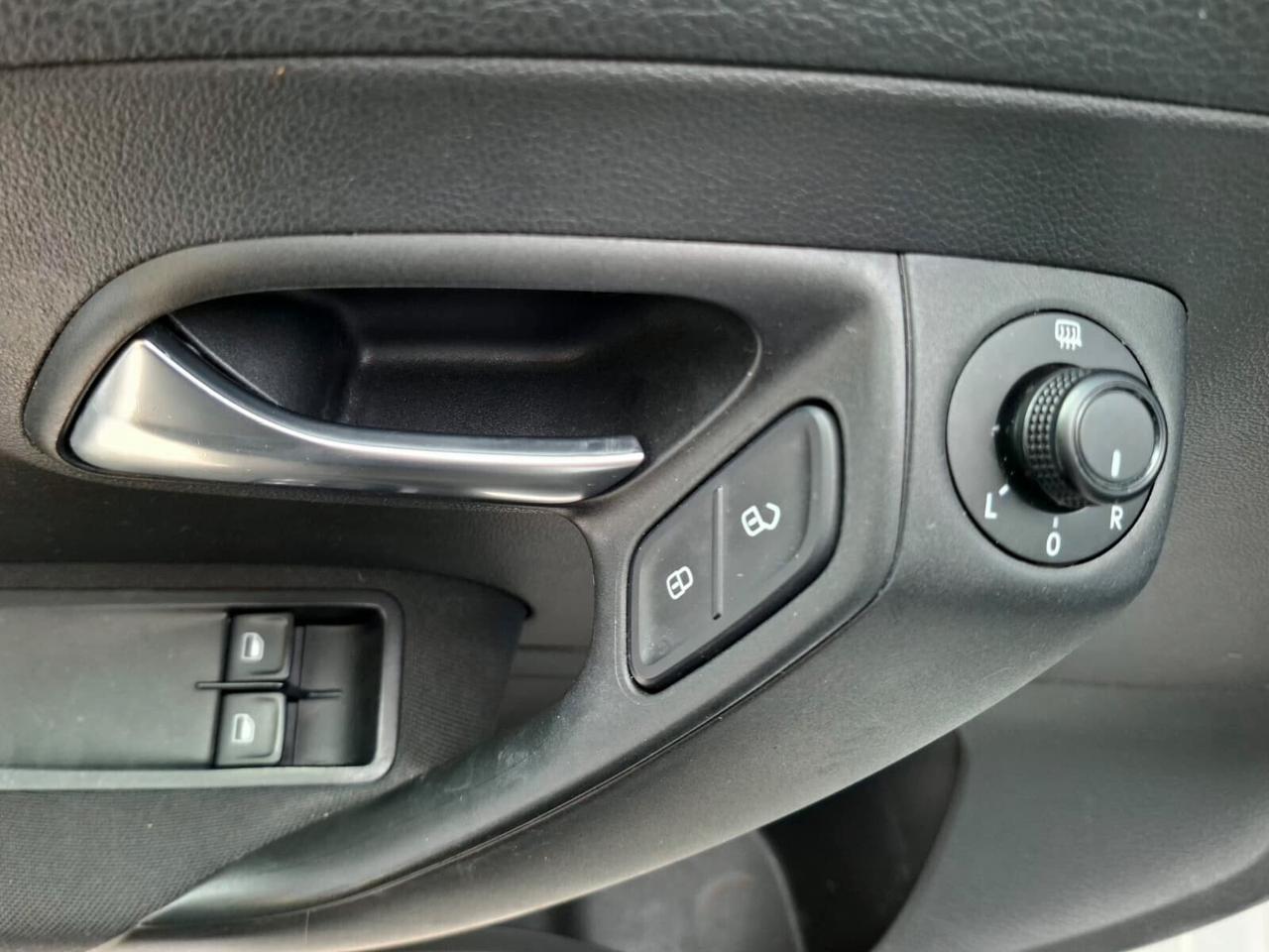 Volkswagen Polo 1.4 TDI 75cv Comfortline 2015