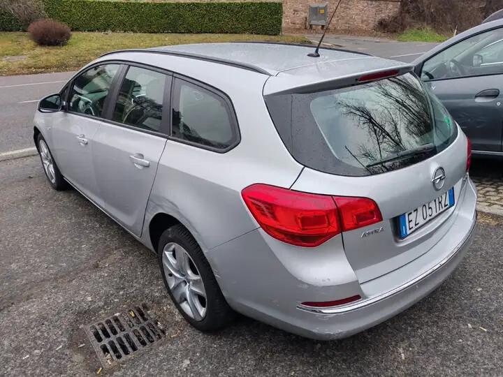 Opel Astra 1.4 Turbo 140CV 5 porte Cosmo
