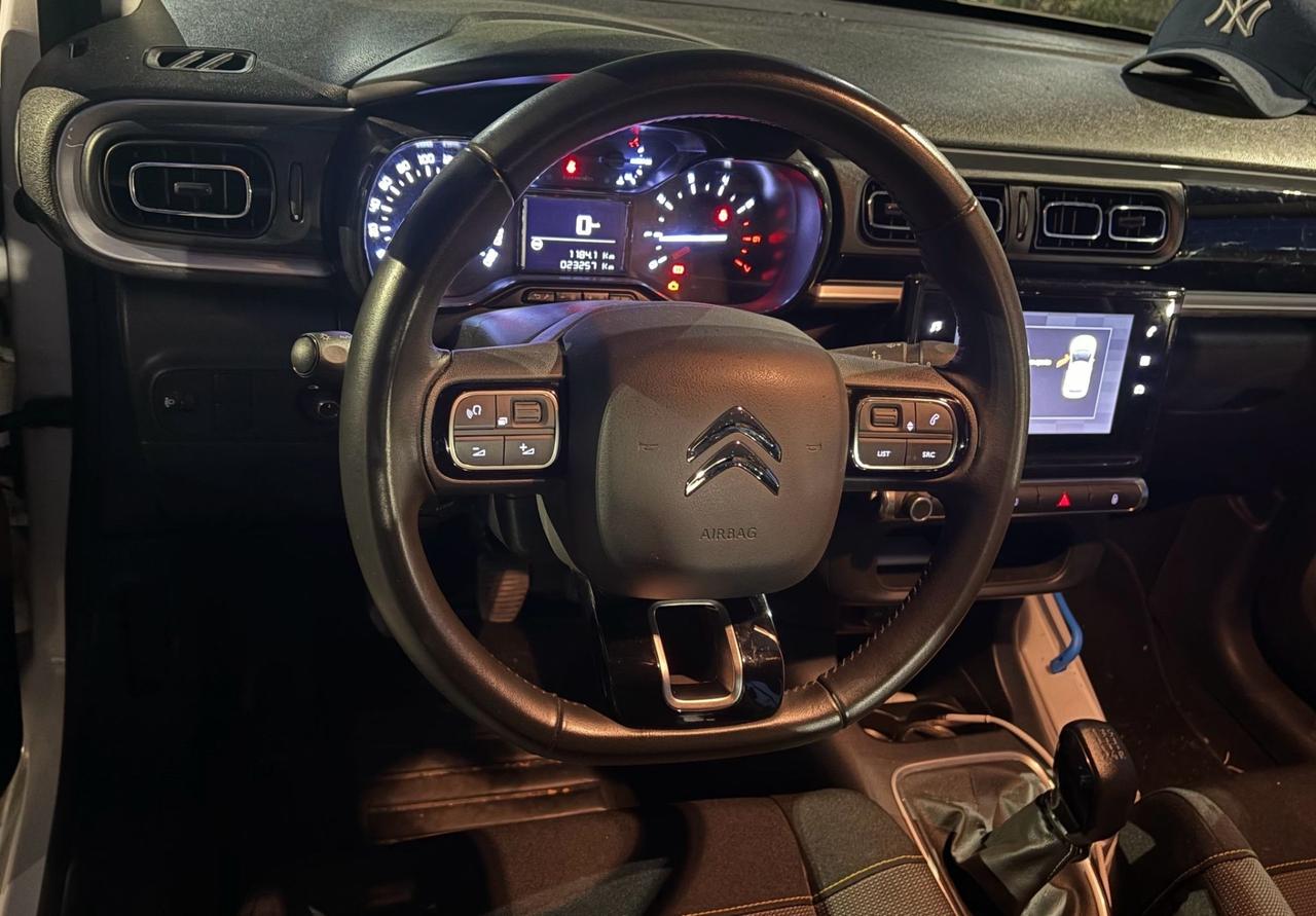 Citroen C3 83cv Benzina 5 porte Shine Navi bicolor pdc