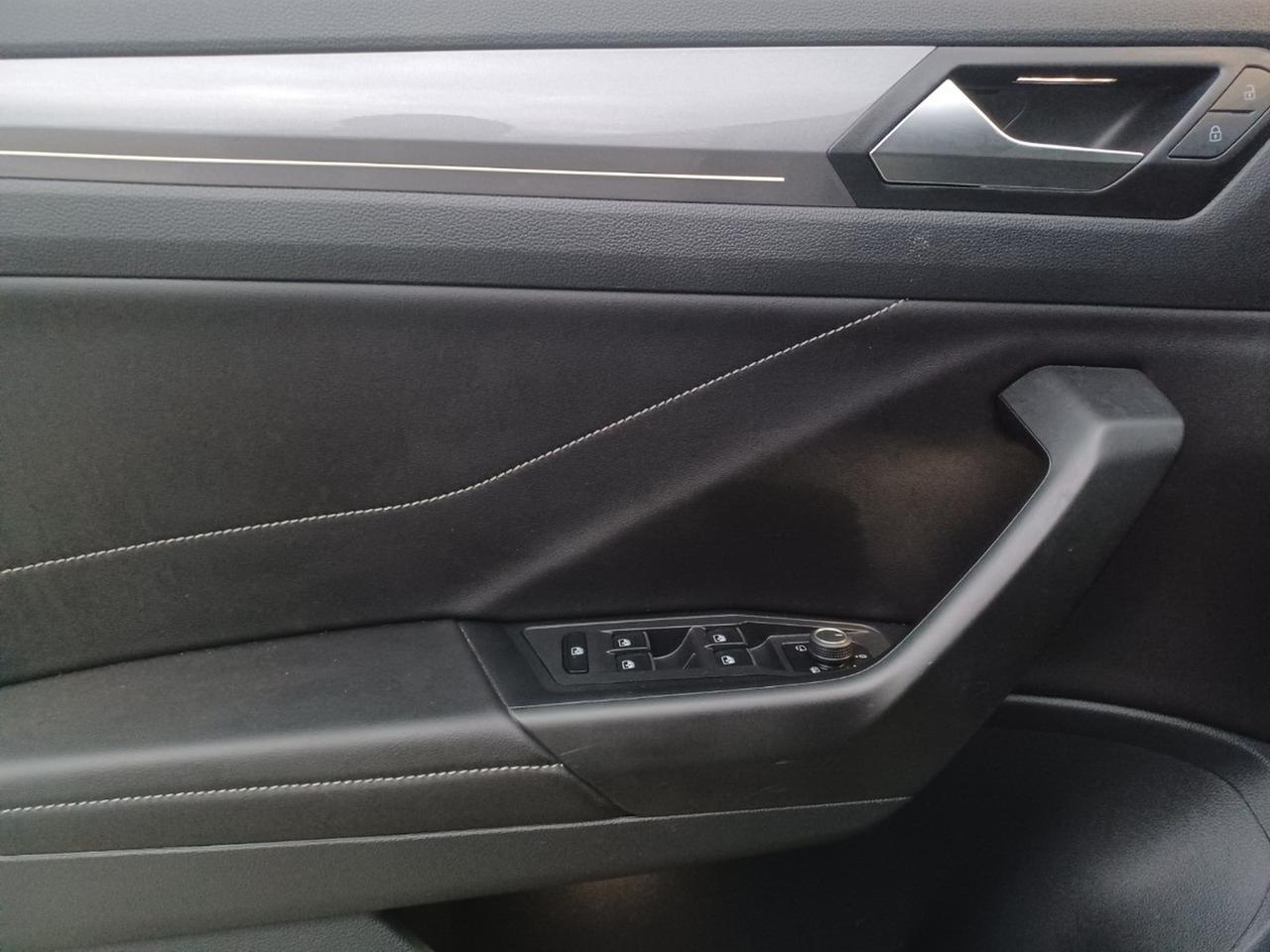 Volkswagen T-Roc 2.0 tdi style 115cv