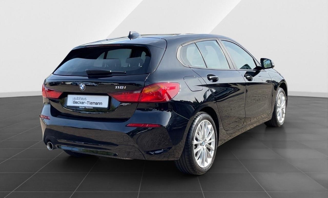 Bmw 116i 5p. Business Advantage Manuale Navi Cerchi 17