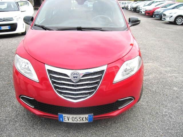 Lancia Ypsilon 1.3 MJT 16V 95 CV 5 porte GARANZIA