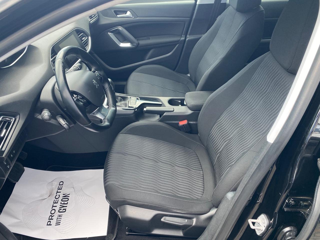 Peugeot 308 BlueHDi 120 S&S EAT6 Business