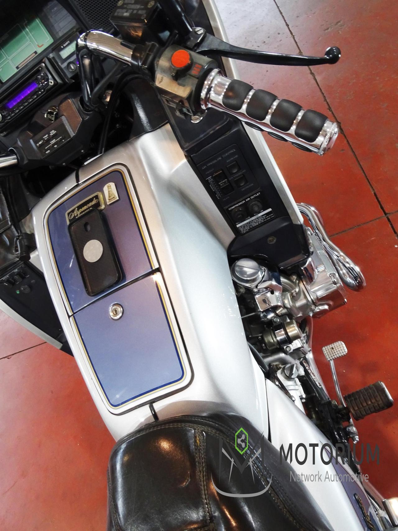 Honda GL 1200 Gold Wing Aspencade