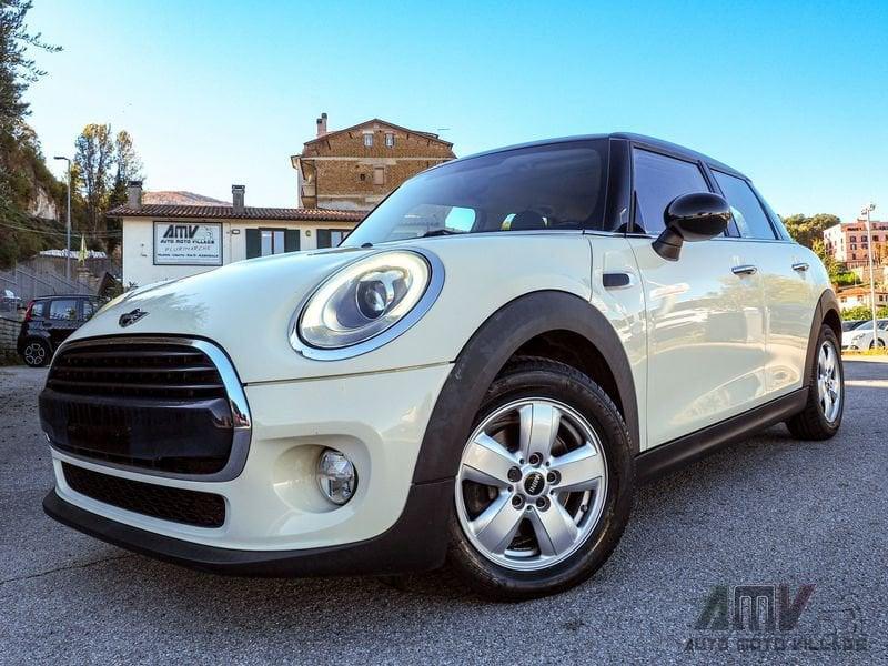 MINI Mini 5 porte 1.5 Cooper D 5 porte