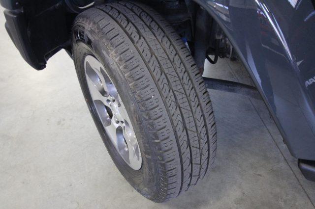JEEP Wrangler 2.8 CRD DPF Sahara Auto