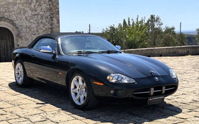 JAGUAR XK8 4.0i V8 Convertibile