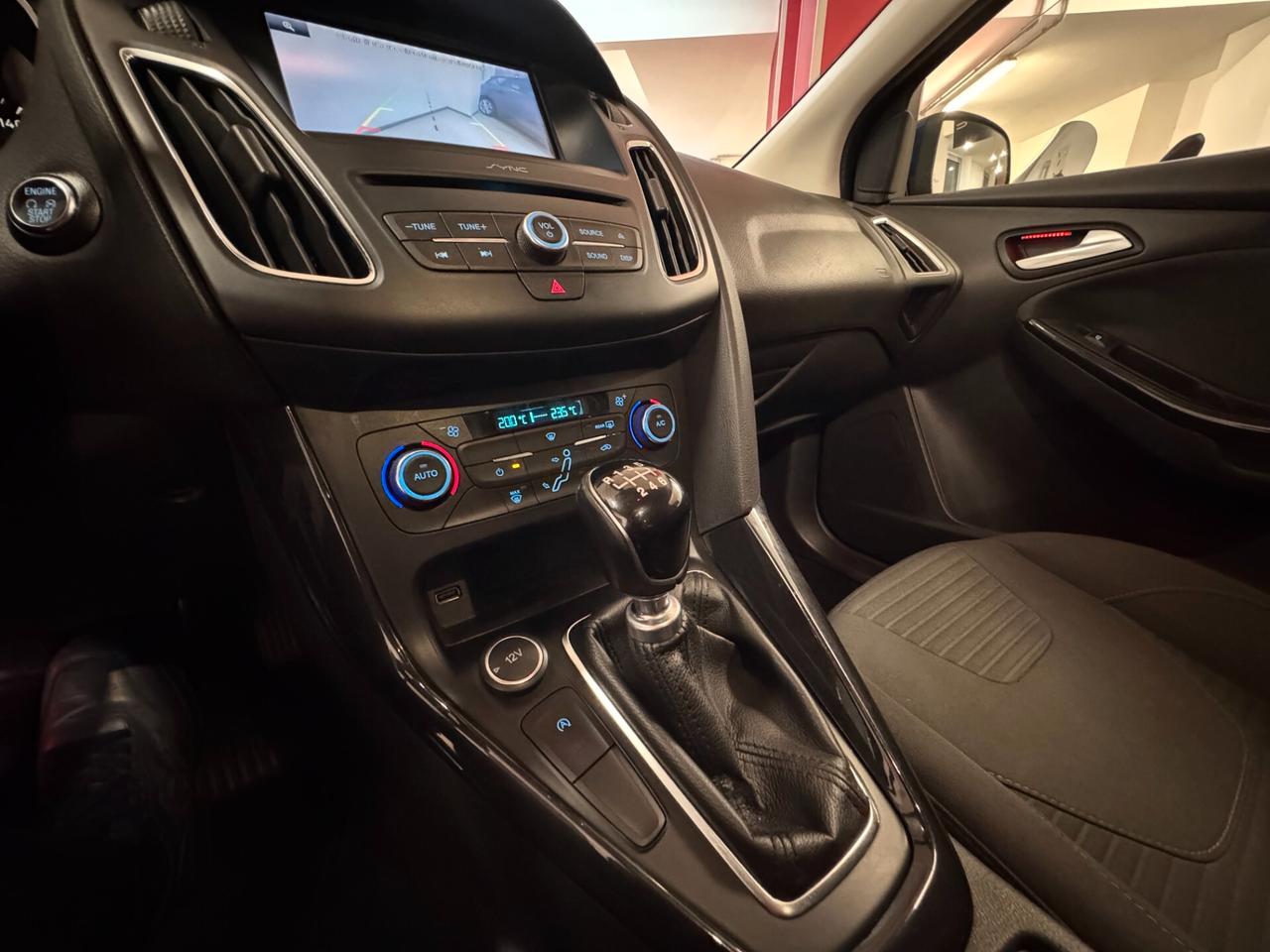 Ford Focus 1.0- 125 CV Titanium-UniPro-Garantita-Permute