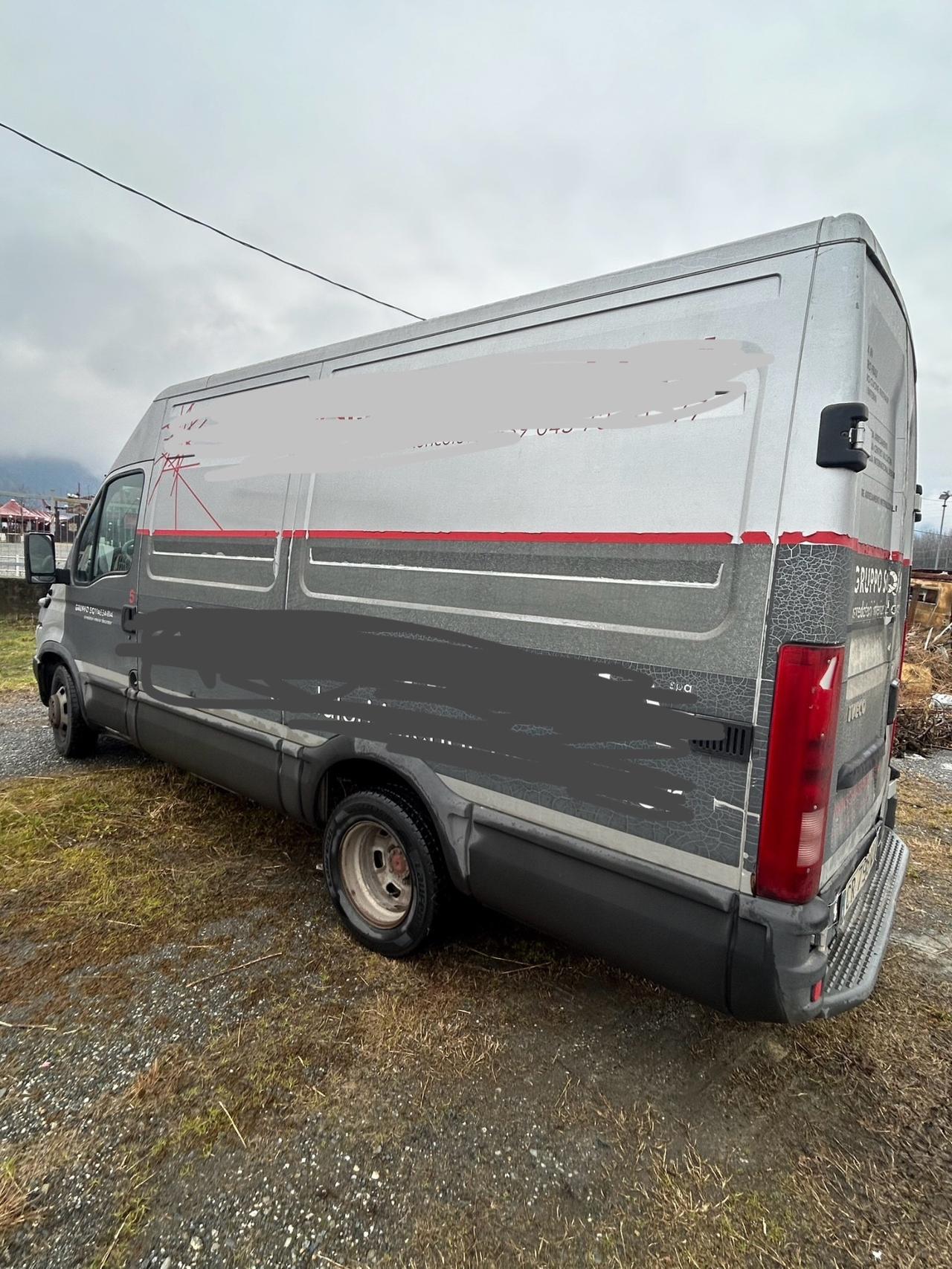 Daily Iveco del 2005 in saldo 798