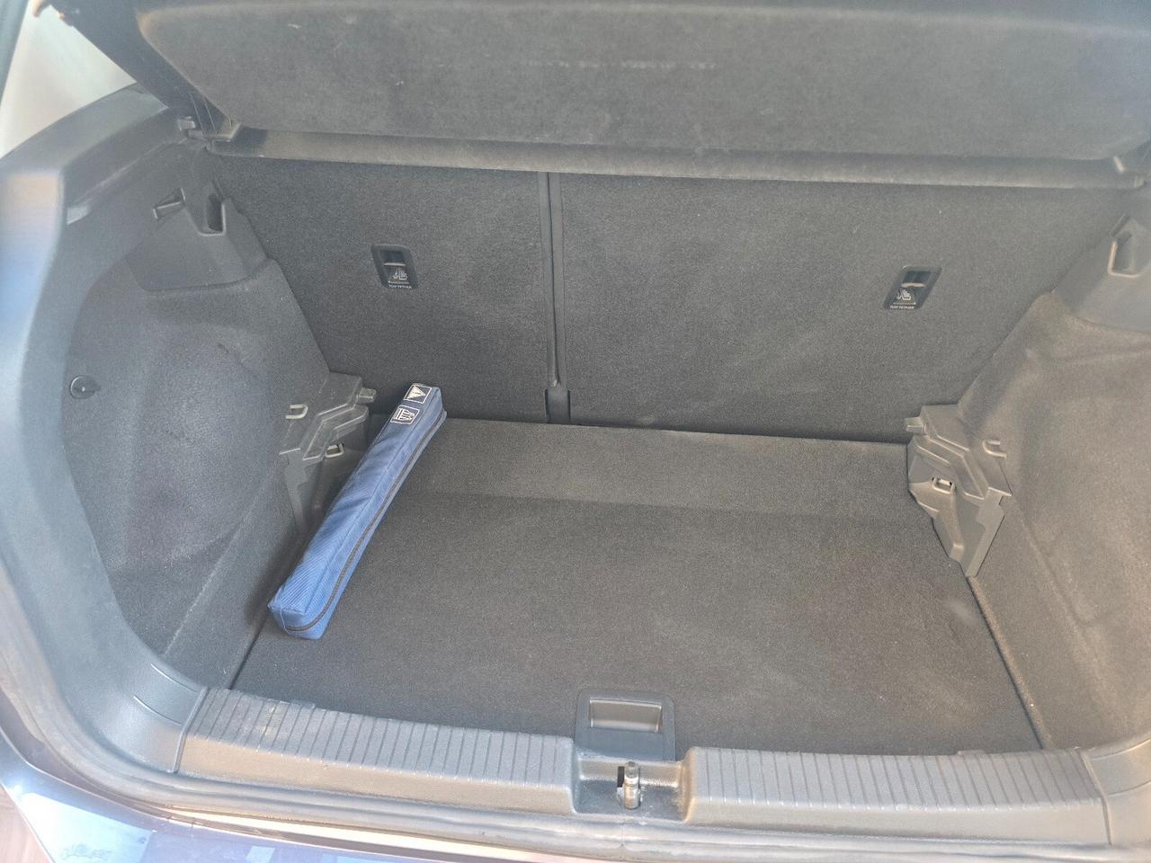 Volkswagen T-Cross 1.0 TSI Sport