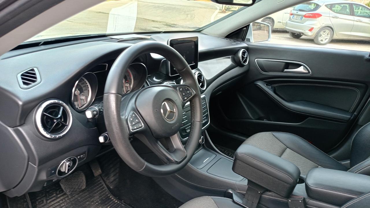 Mercedes-benz CLA 180 CLA 180 d S.W. Automatic Business