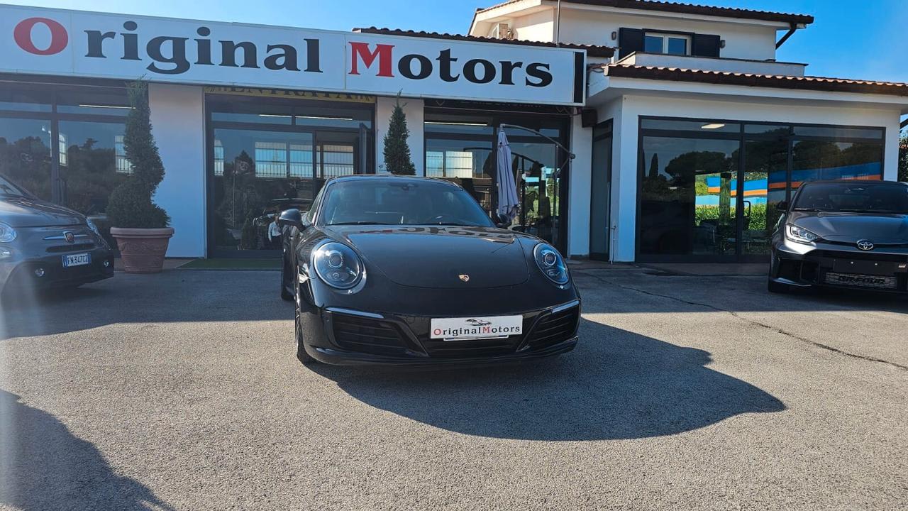 Porsche 911 3.0 Carrera 4 Coupé