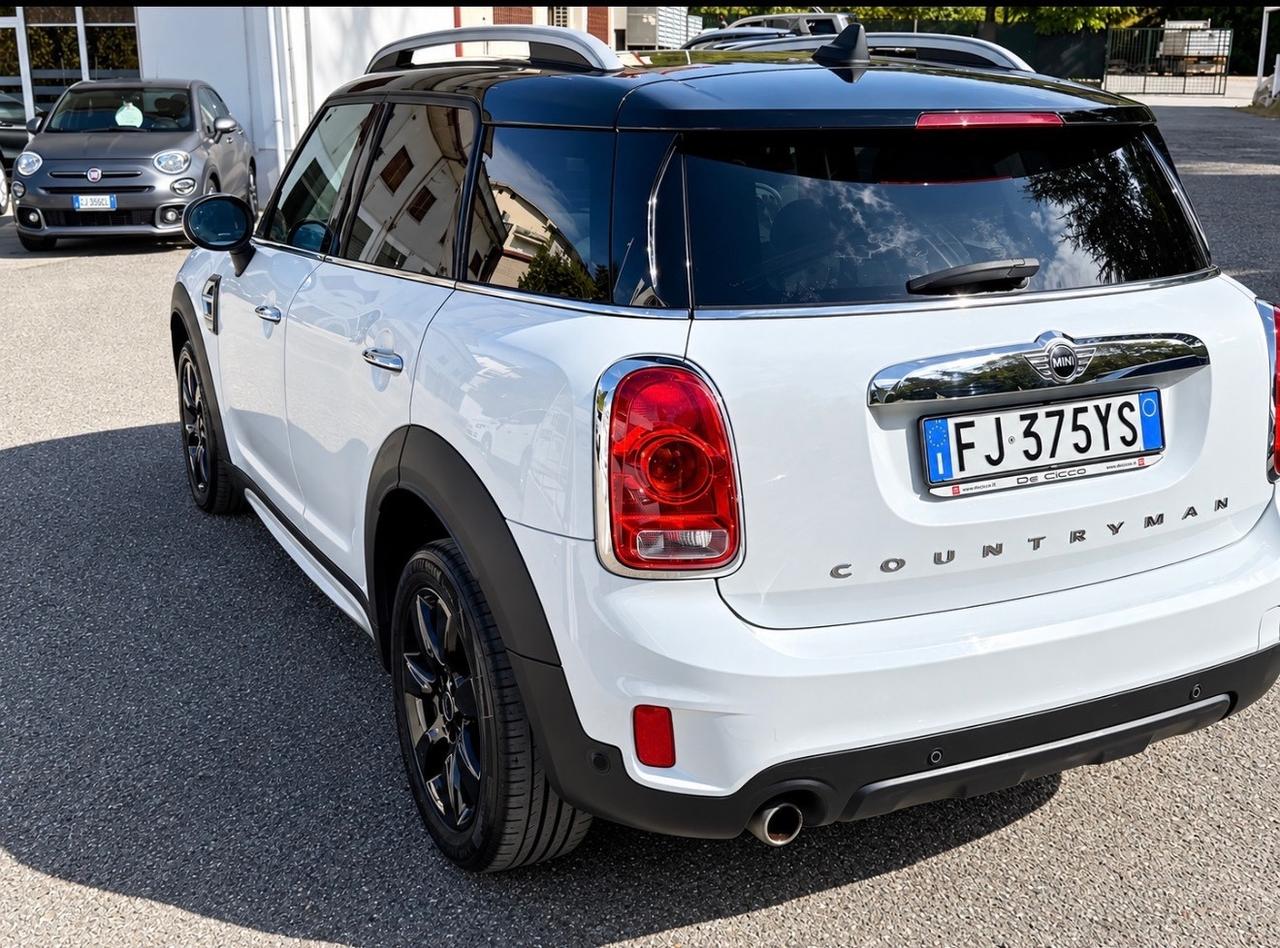 Mini Cooper Countryman D automatica